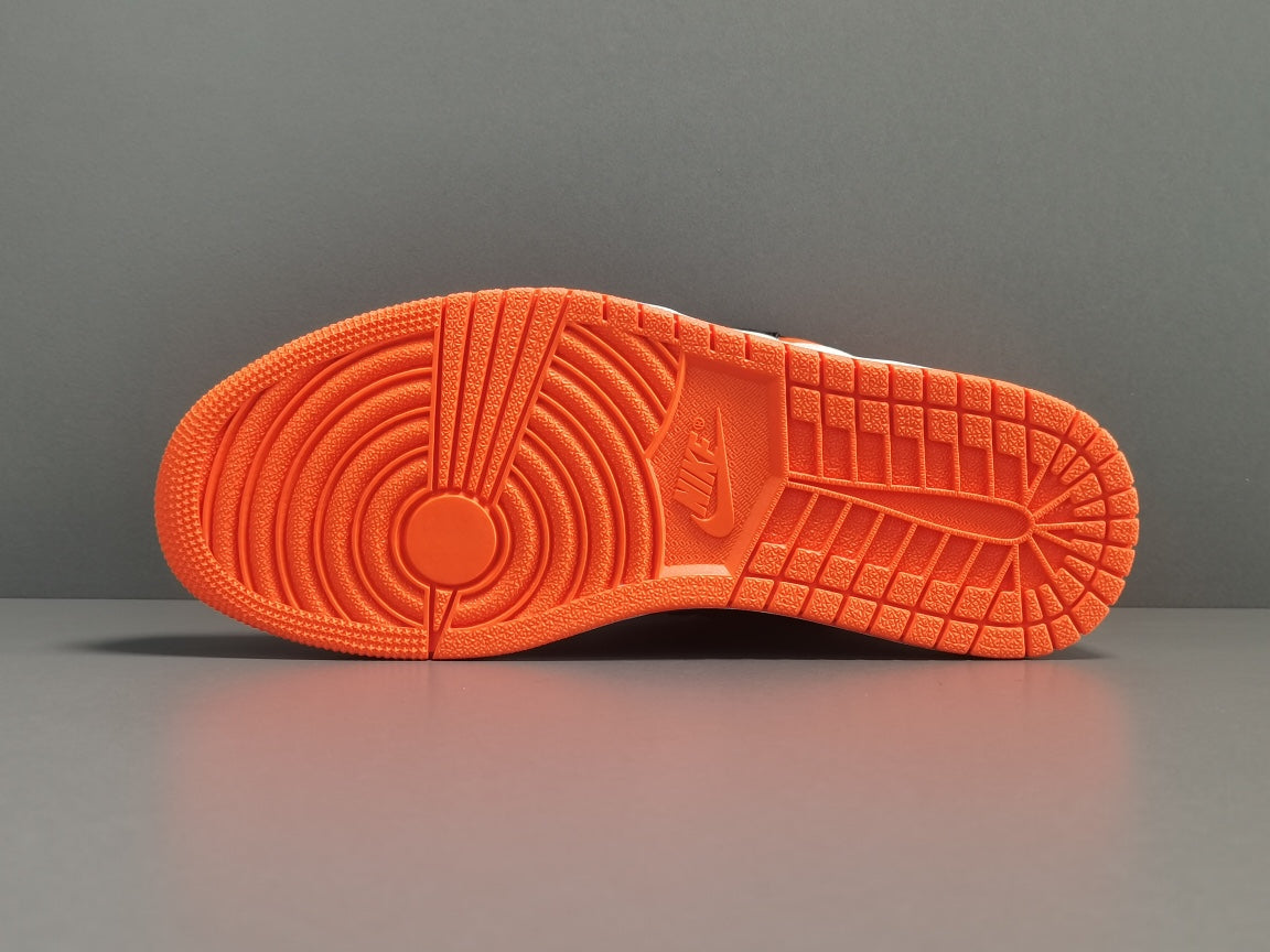 Air Jordan 1  Retro High OG ＂Electro Orange”