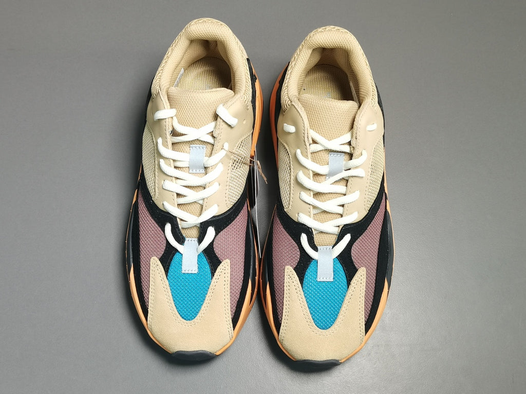 YEEZY BOOST 700＂Enflame Amber＂
