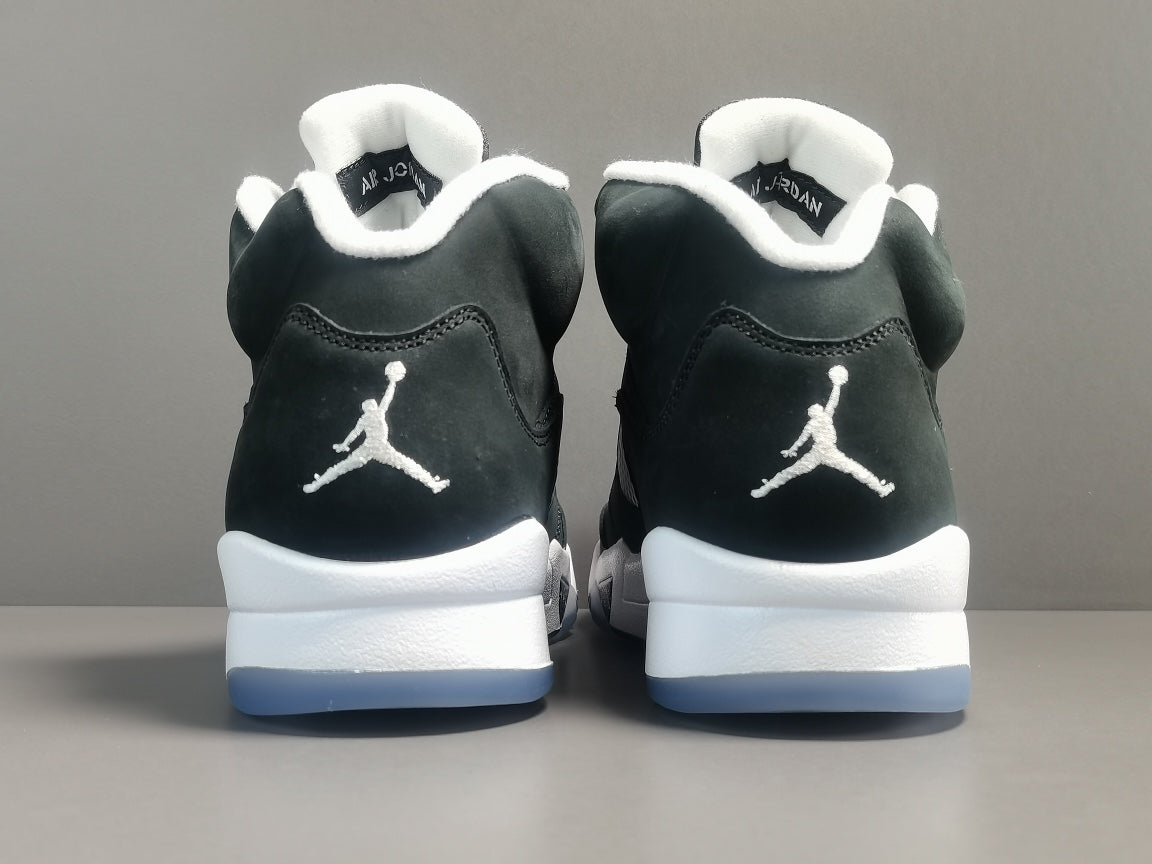 2021 Air Jordan 5 Retro ＂Moonlight＂