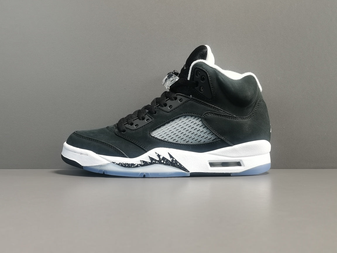 2021 Air Jordan 5 Retro ＂Moonlight＂