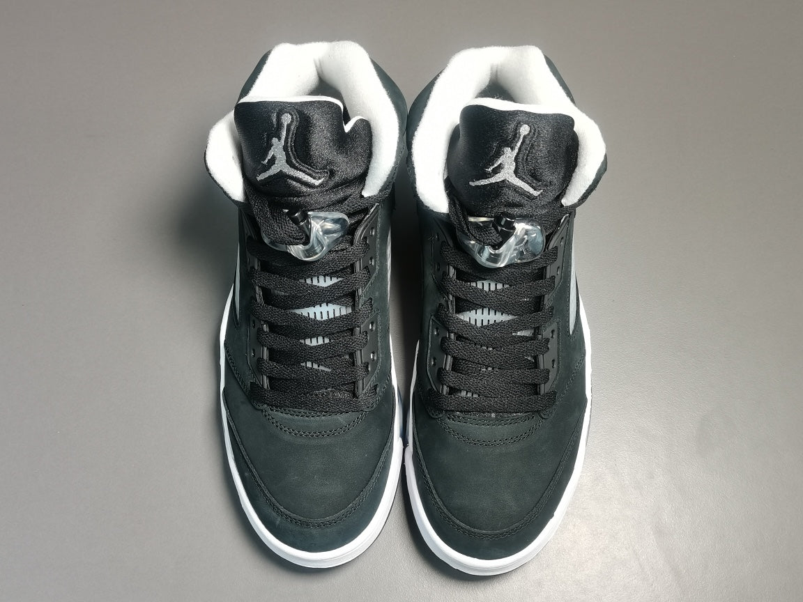 2021 Air Jordan 5 Retro ＂Moonlight＂