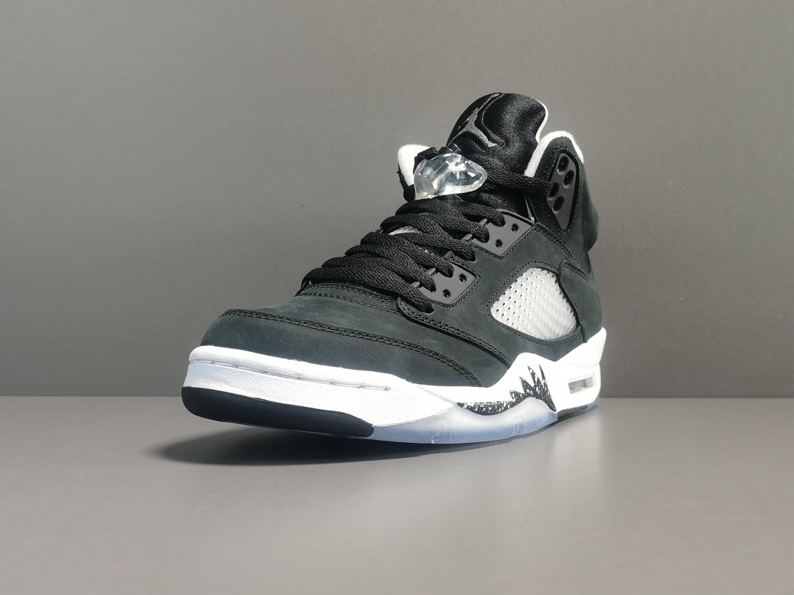 2021 Air Jordan 5 Retro ＂Moonlight＂