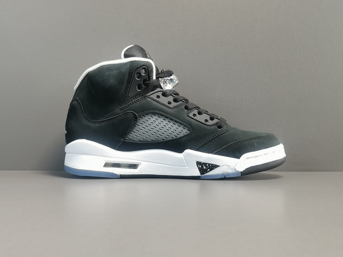 2021 Air Jordan 5 Retro ＂Moonlight＂