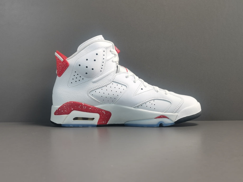 Air Jordan 6  ＂Red Oreo＂
