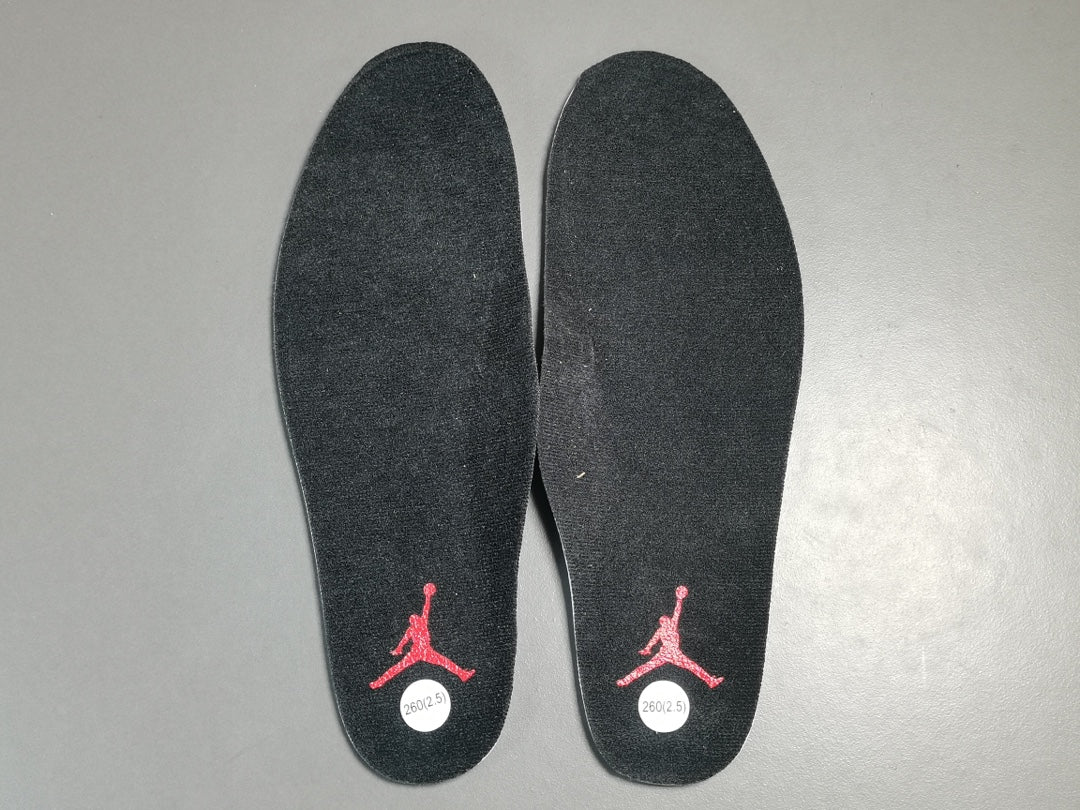 Air Jordan 11 Retro Low＂72-10＂