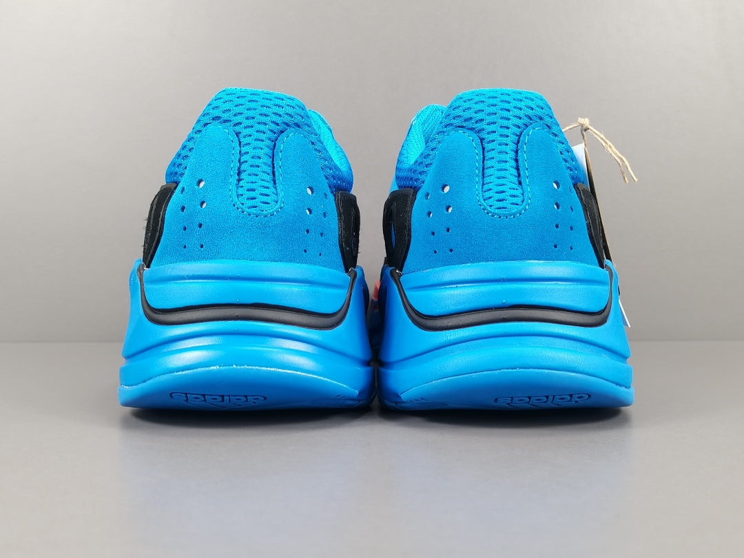 adidas originals YEEZY BOOST 700＂Hi-Res Blue ＂