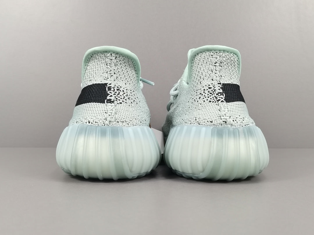 Adidas originals Yeezy Boost 350 V2  ＂Reverse Oreo＂