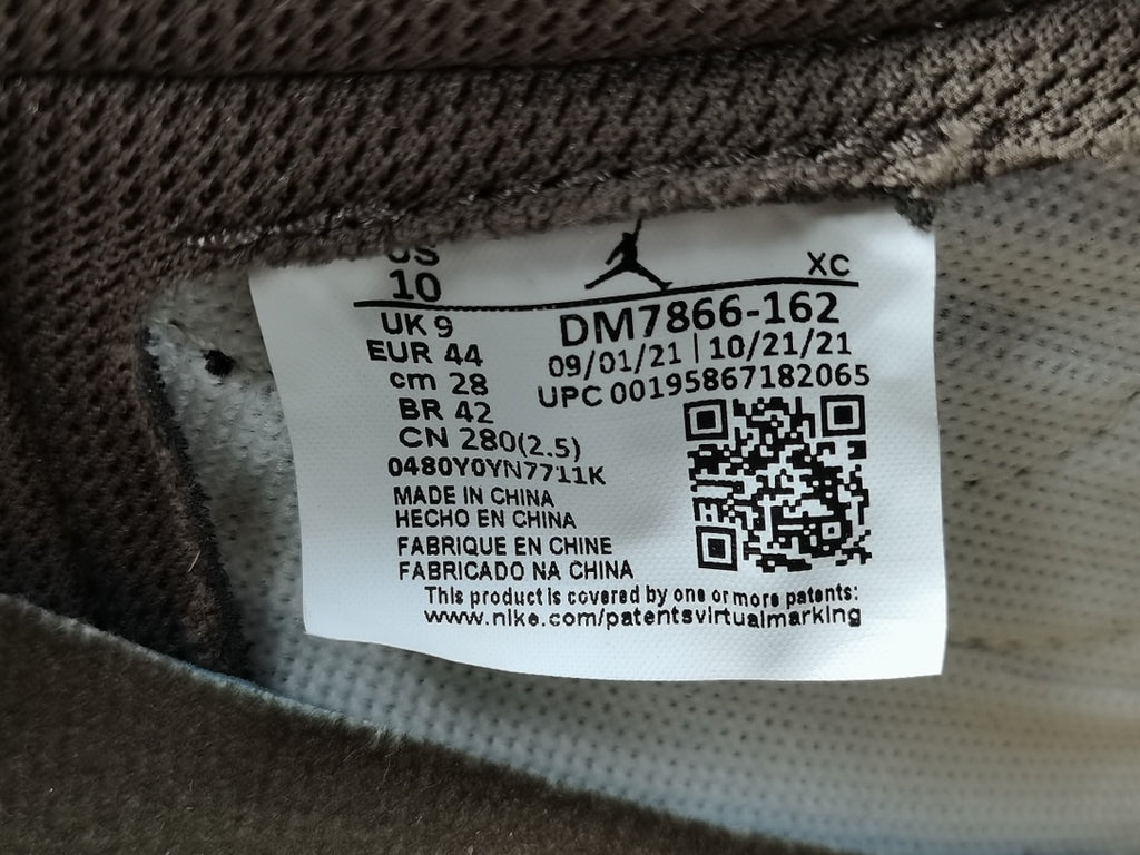 Travis Scott  x Air Jordan 1 Low OG ＂Reverse Mocha ＂
