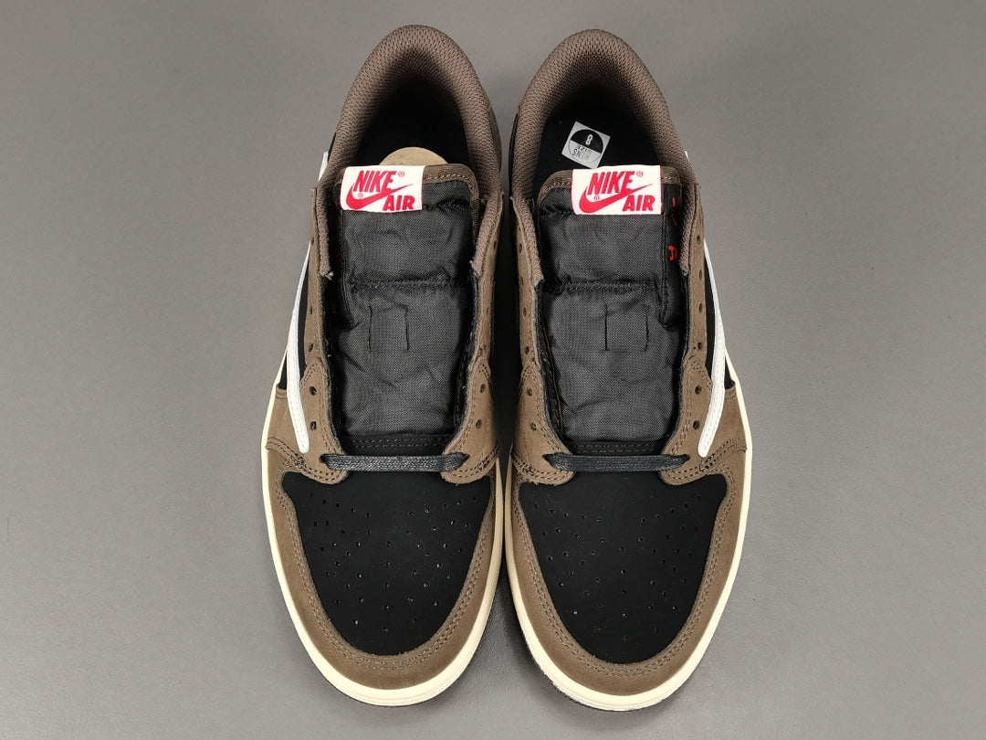 Travis Scott x Air Jordan 1 Low OG TS SP