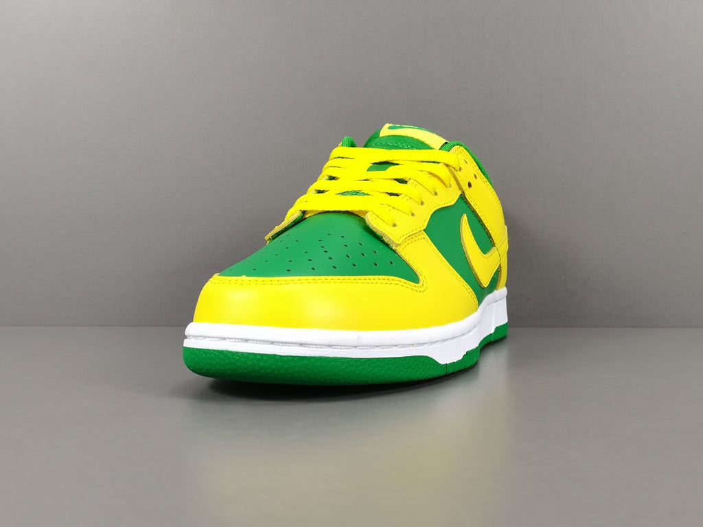 NIKE DUNK LOW Retro BTTYS