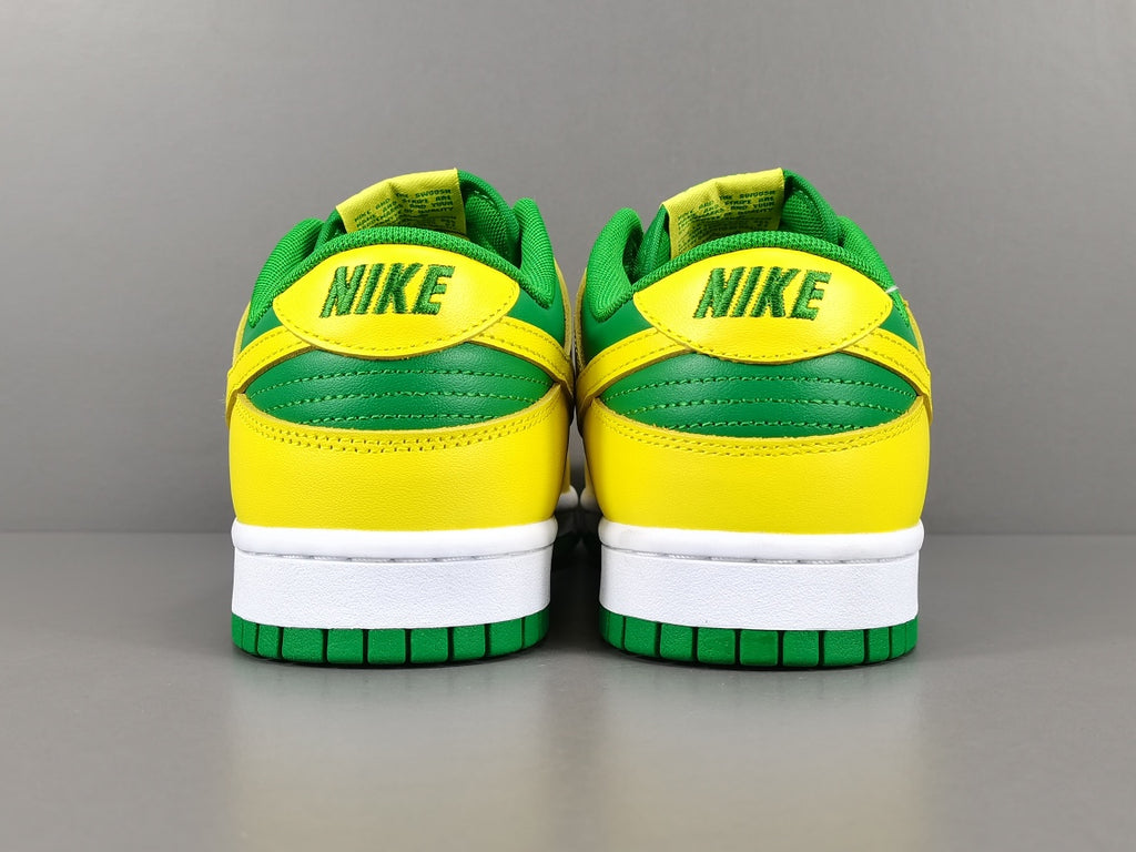 NIKE DUNK LOW Retro BTTYS