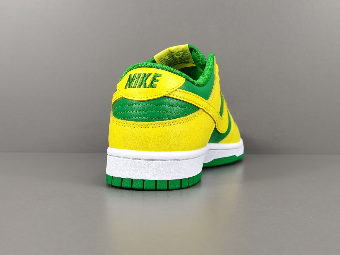 NIKE DUNK LOW Retro BTTYS