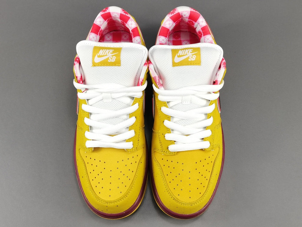 Nike SB Dunk Low  Yellow Lobster