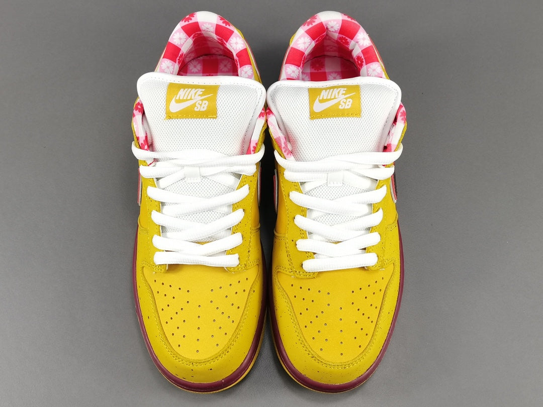 Nike SB Dunk Low  Yellow Lobster