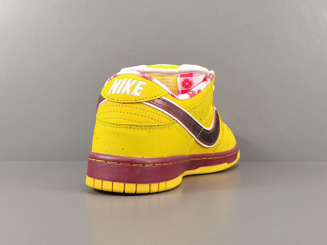 Nike SB Dunk Low  Yellow Lobster