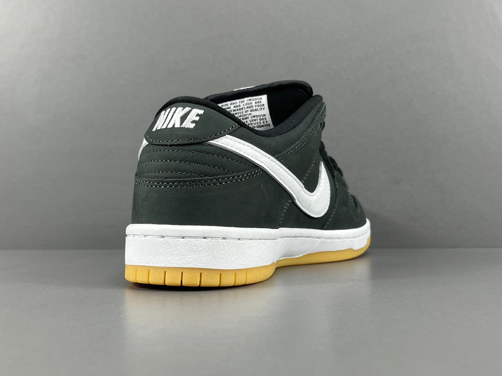 Nike DUNK SB Low  pro iso "black gum "