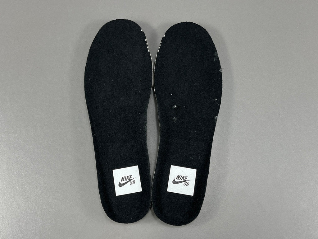 Nike DUNK SB Low  pro iso "black gum "