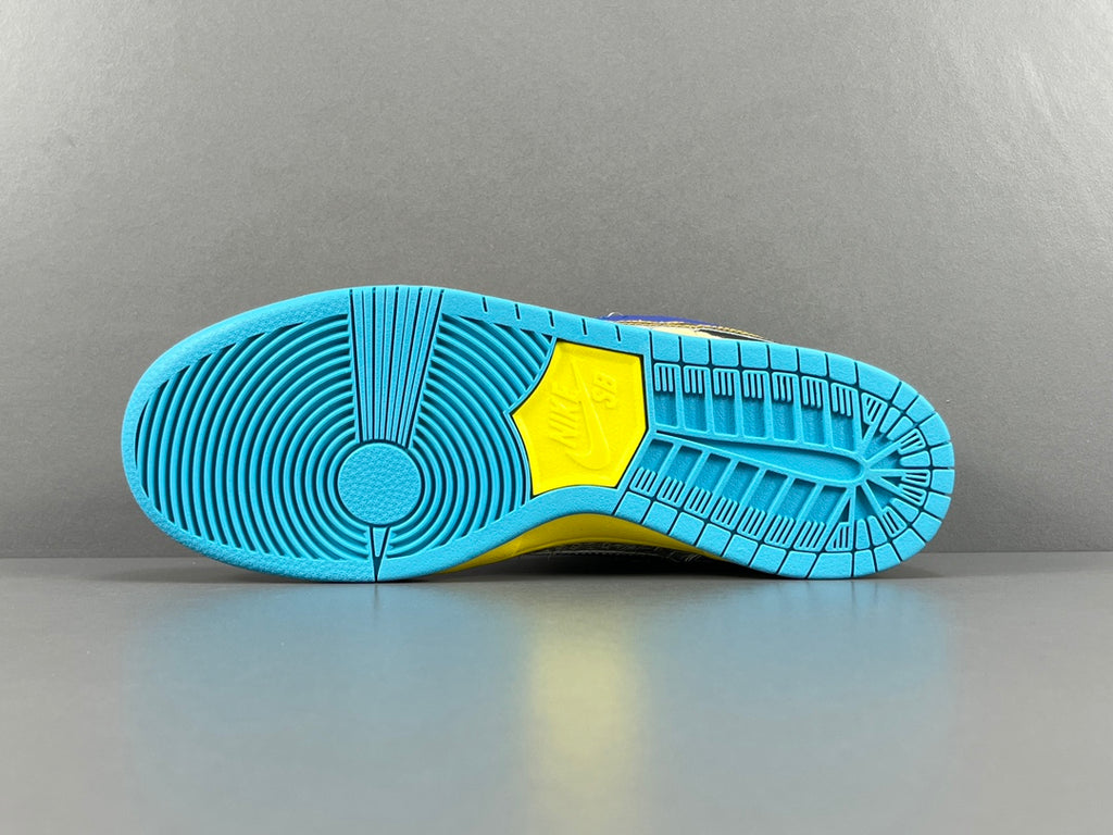 Nike DUNK SB Low  Po what the dunk