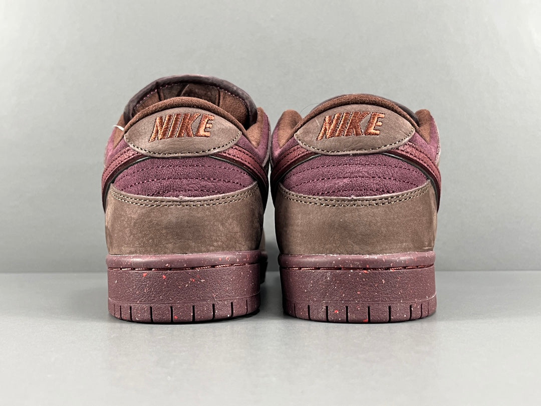 Nike DUNK SB Low