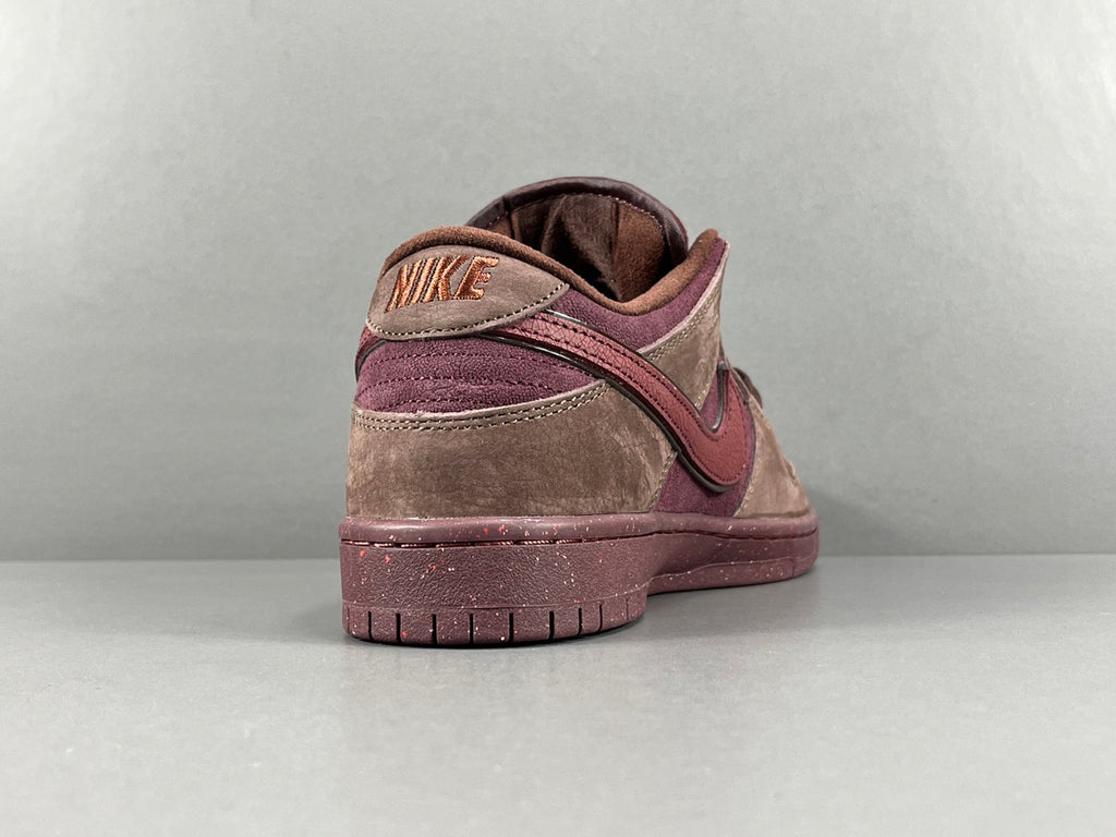 Nike DUNK SB Low