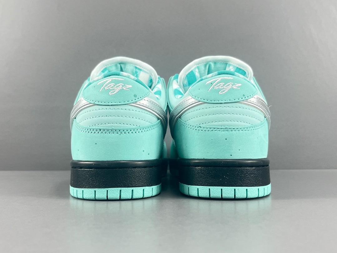 Concepts x NK SB Dunk Low