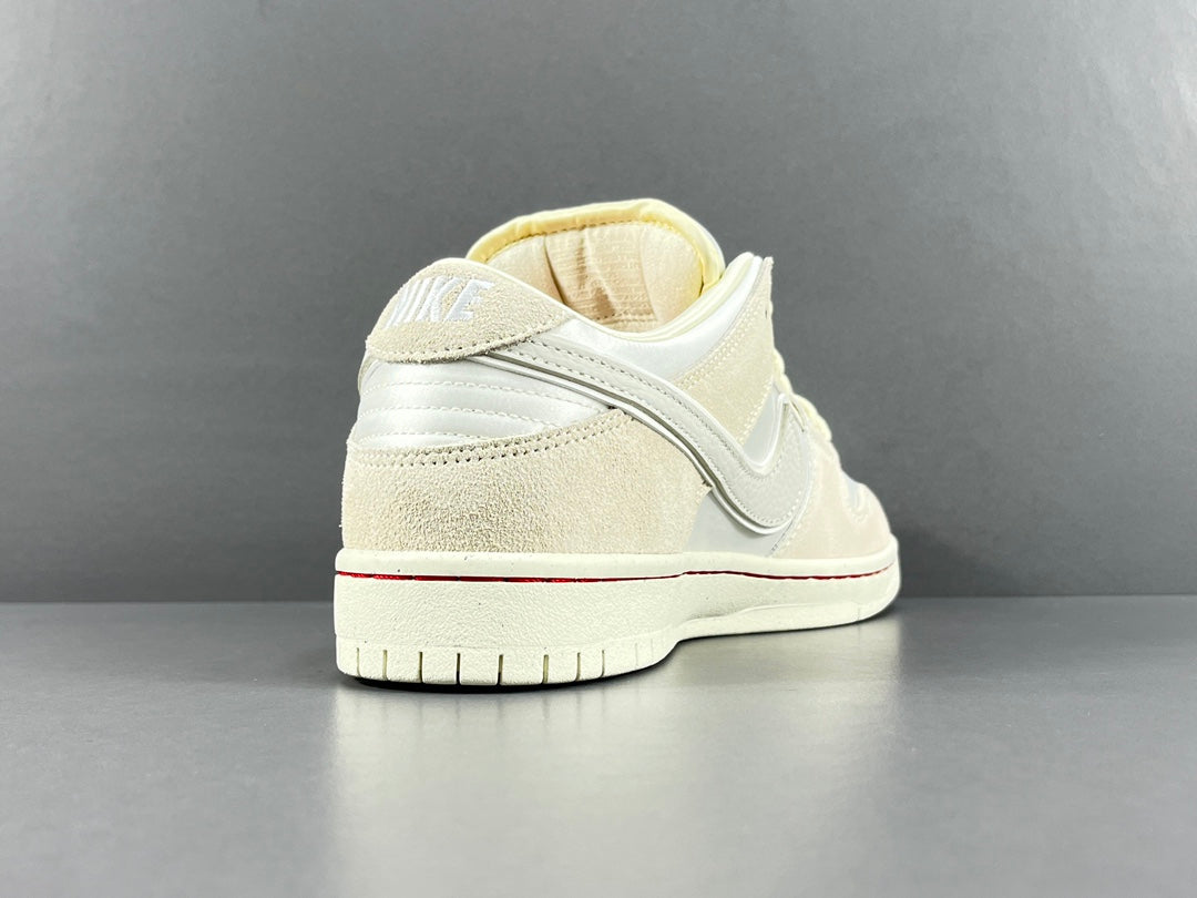 Nike DUNK SB Low