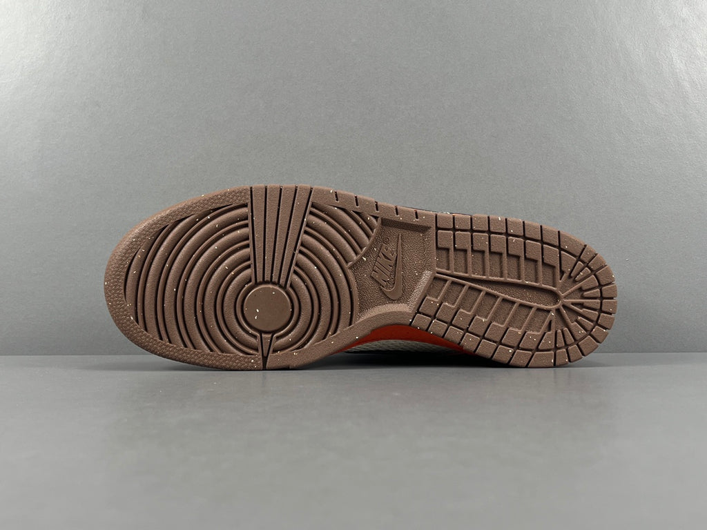 Nike DUNK SB Low  Premium 'Un-Hemp '