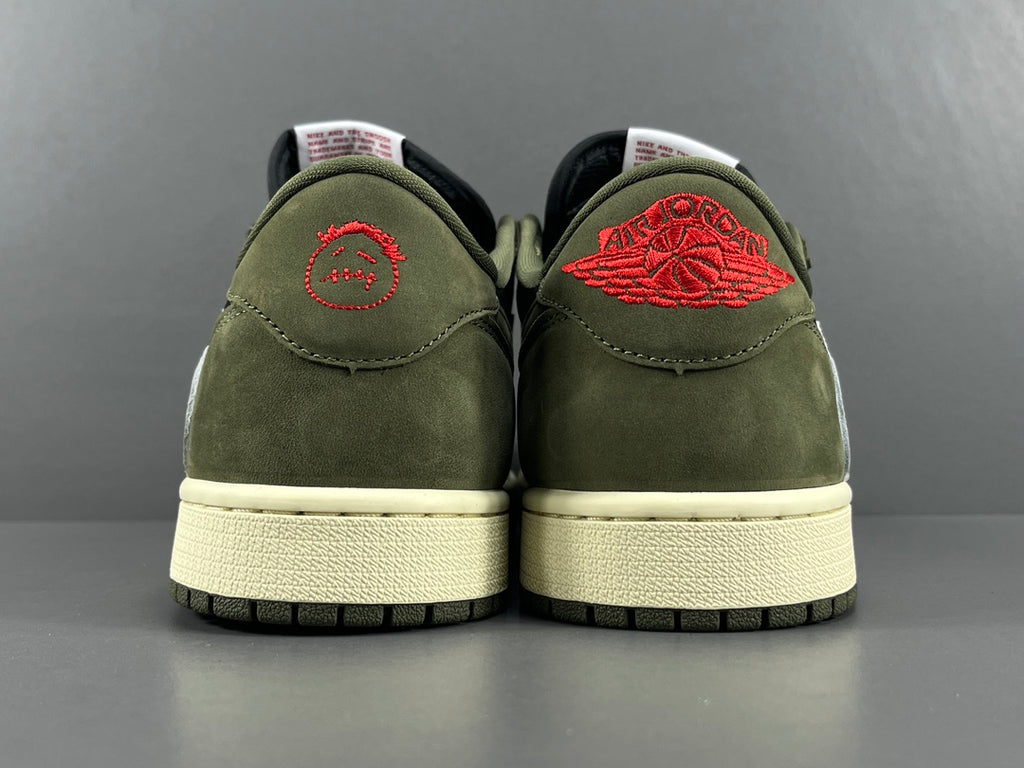 Travis Scott  x Jordan Air Jordan 1 Low OG