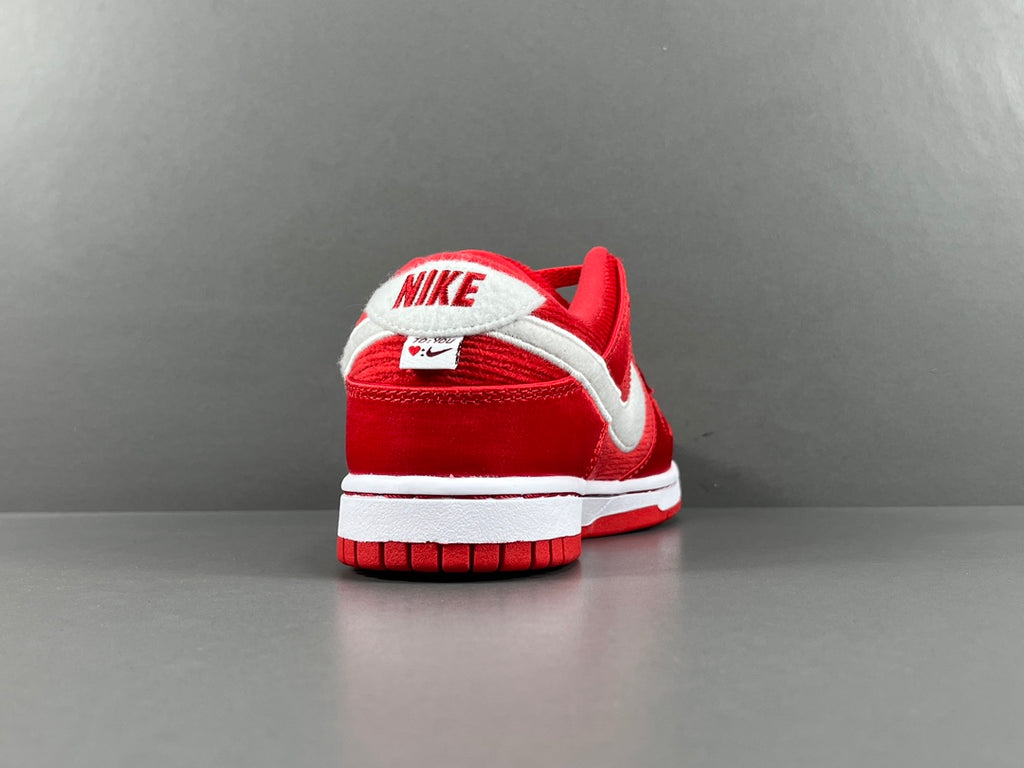 Nike DUNK Low  "Valentine‘s Day Solemates "