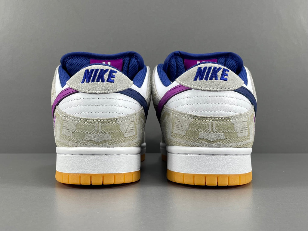 Rayssa Leal x Nike  Dunk  SB Low  ＂Pure Platinum and Vivid Purple＂