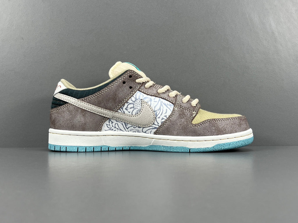 NIKE SB Dunk Low " Big Money Savin "