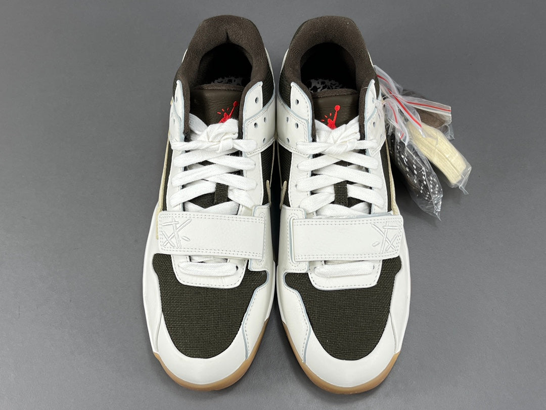 Travis Scott  x Jordan  Executive TheCheck