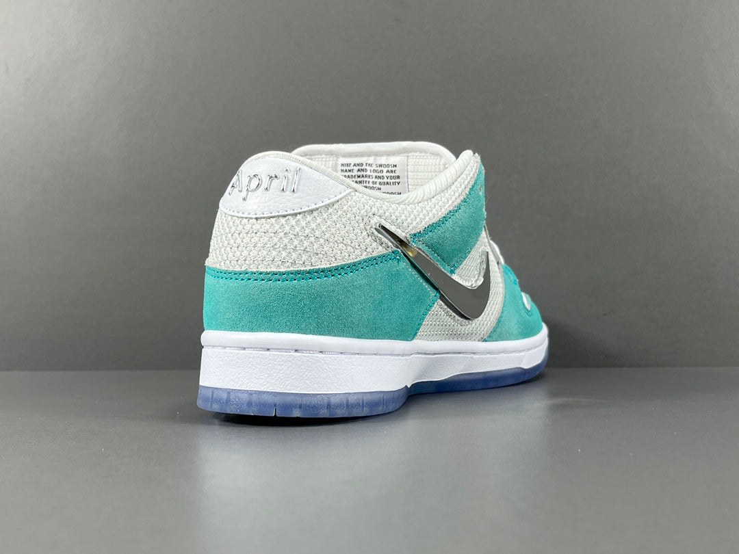 APRIL SKATEBOARDS x Nike Dunk SB "White and Multi-Color"