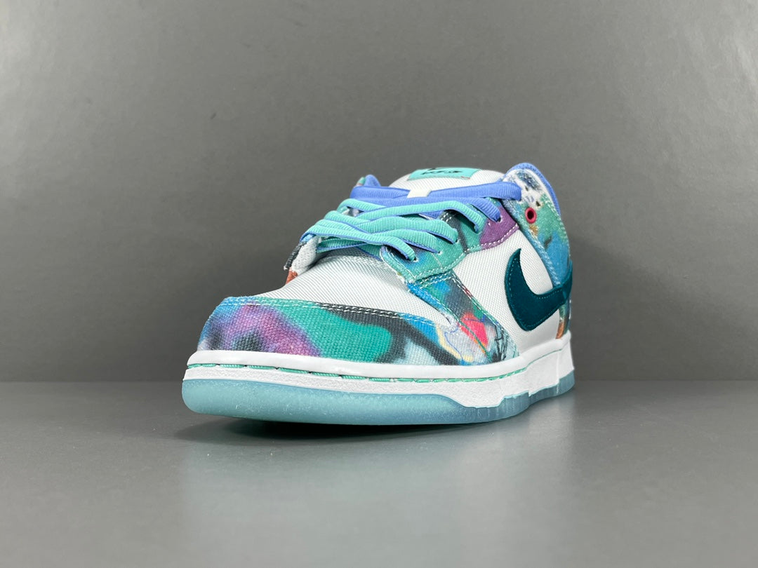 Futura Laboratories x NK Dunk SB