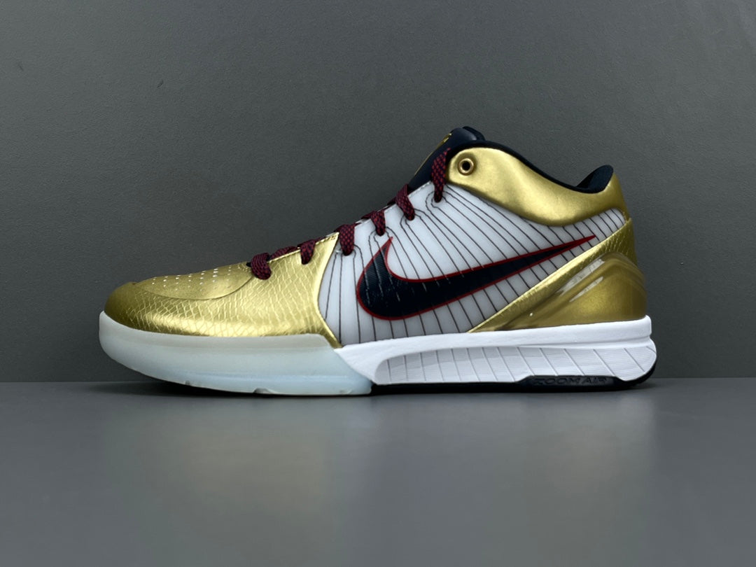 NK ZOOM KOBE 4 Protro "Gold Medal"