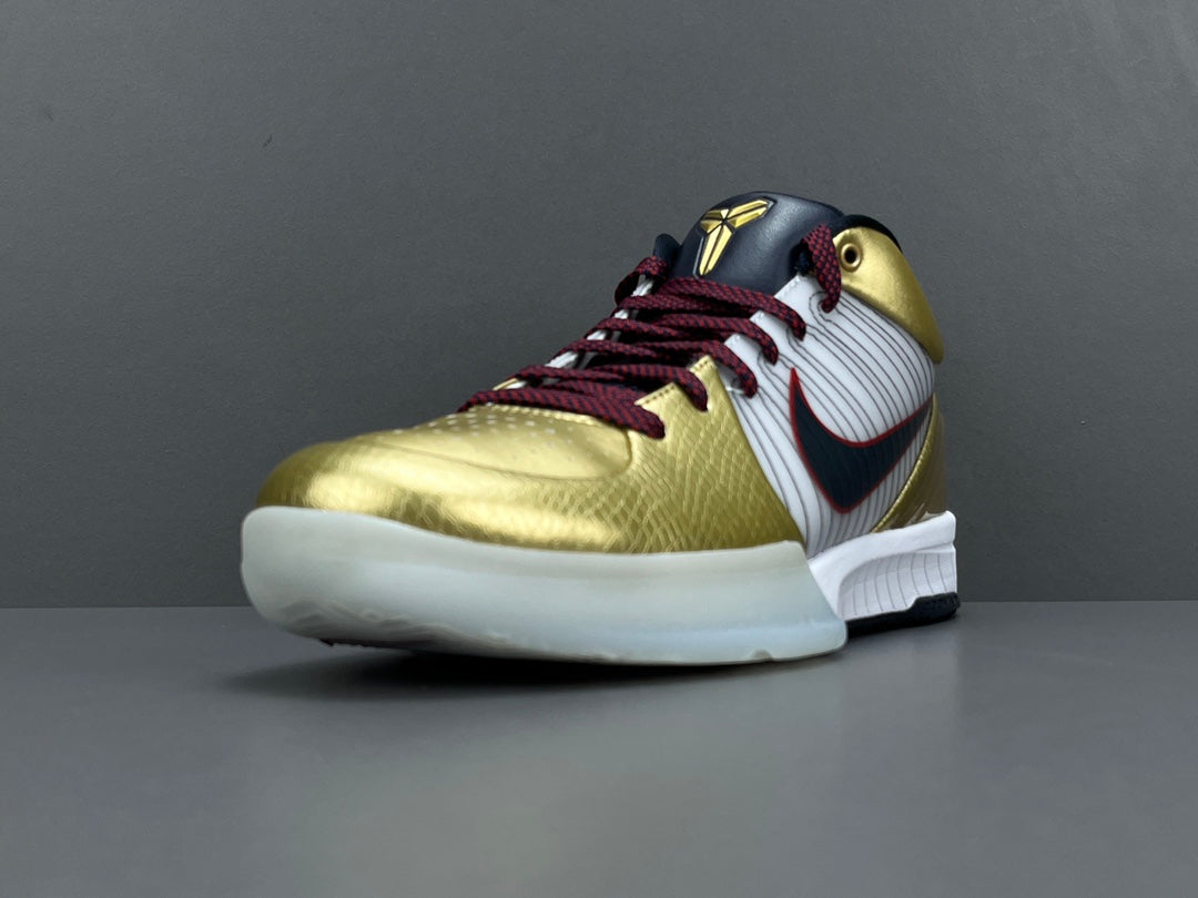NK ZOOM KOBE 4 Protro "Gold Medal"