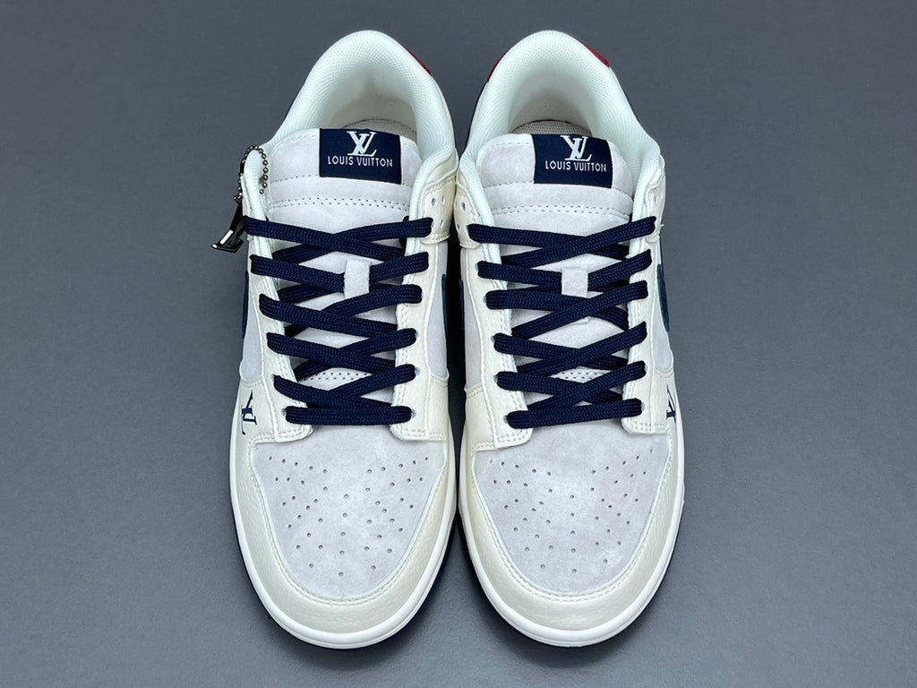 Nike SB Dunk Low&L^V