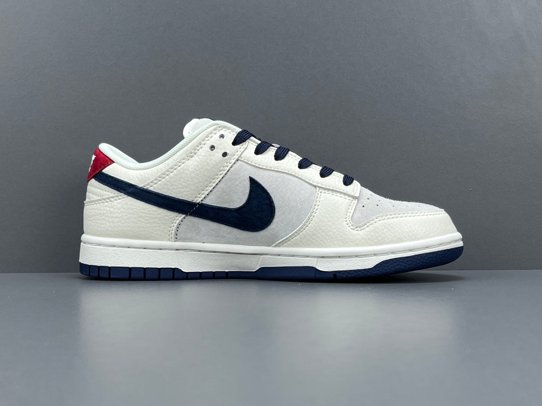 Nike SB Dunk Low&L^V