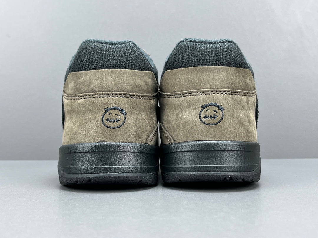 Travis Scott  x Jordan  Executive TheCheck