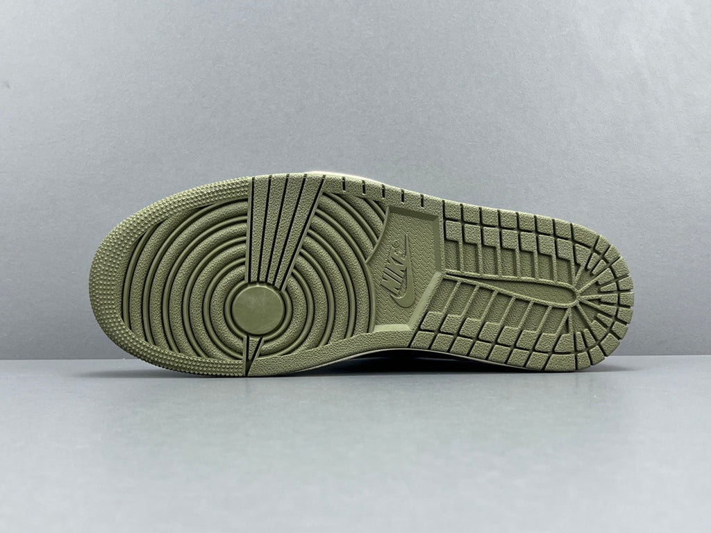 Travis Scott x Jordan Air Jordan 1 Low OG "Medium Olive"