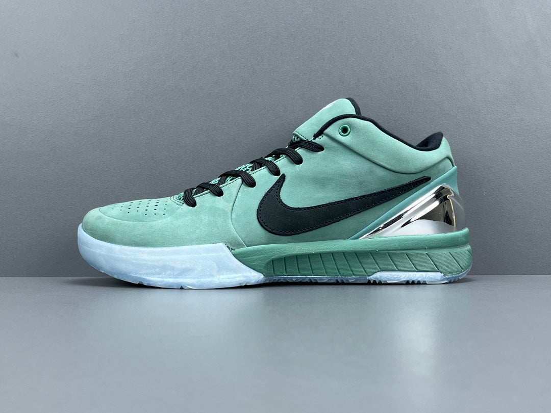 Kobe 4 protro "Girl Dad"