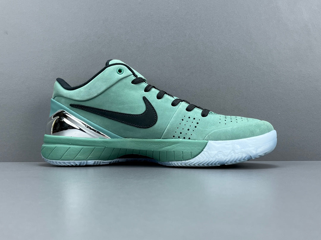 Kobe 4 protro "Girl Dad"