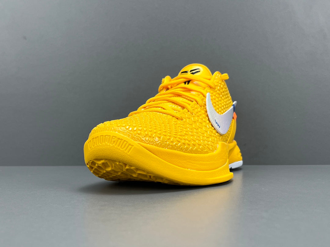 OFF WHITE x Nike Kobe 6