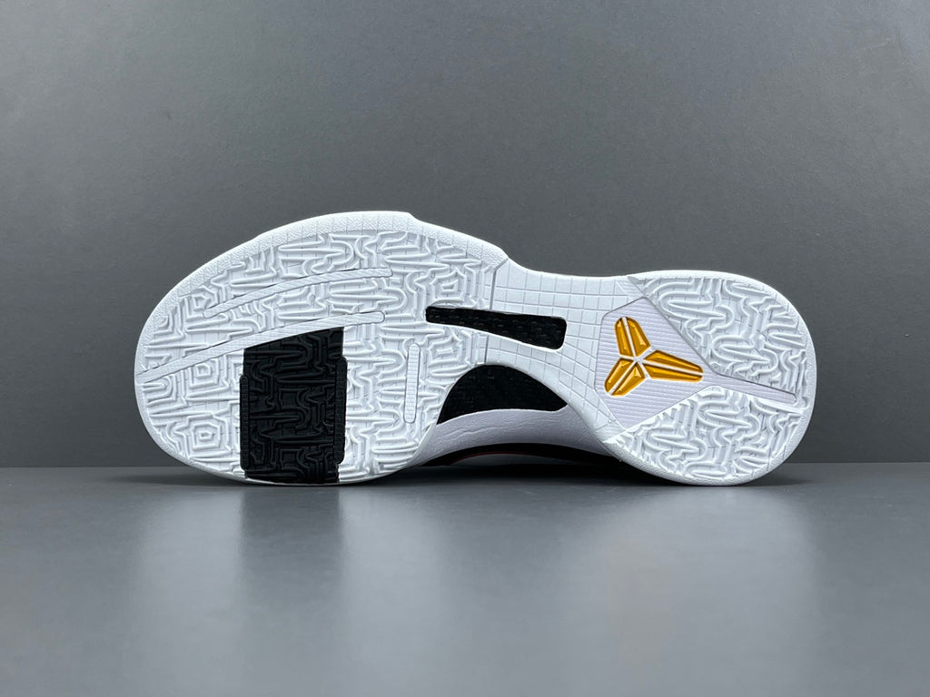 ZOOM KOBE 5 Protro "Bruce Lee"