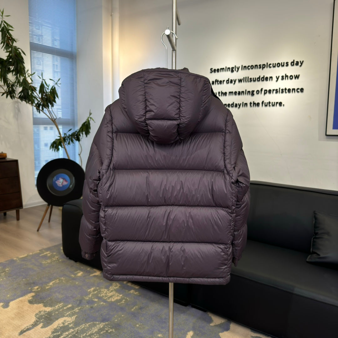 𝑭𝑾𝟮𝟰 𝑪𝒚𝒄𝒍𝒐𝒏𝒆 𝑳𝒐𝒈𝒐