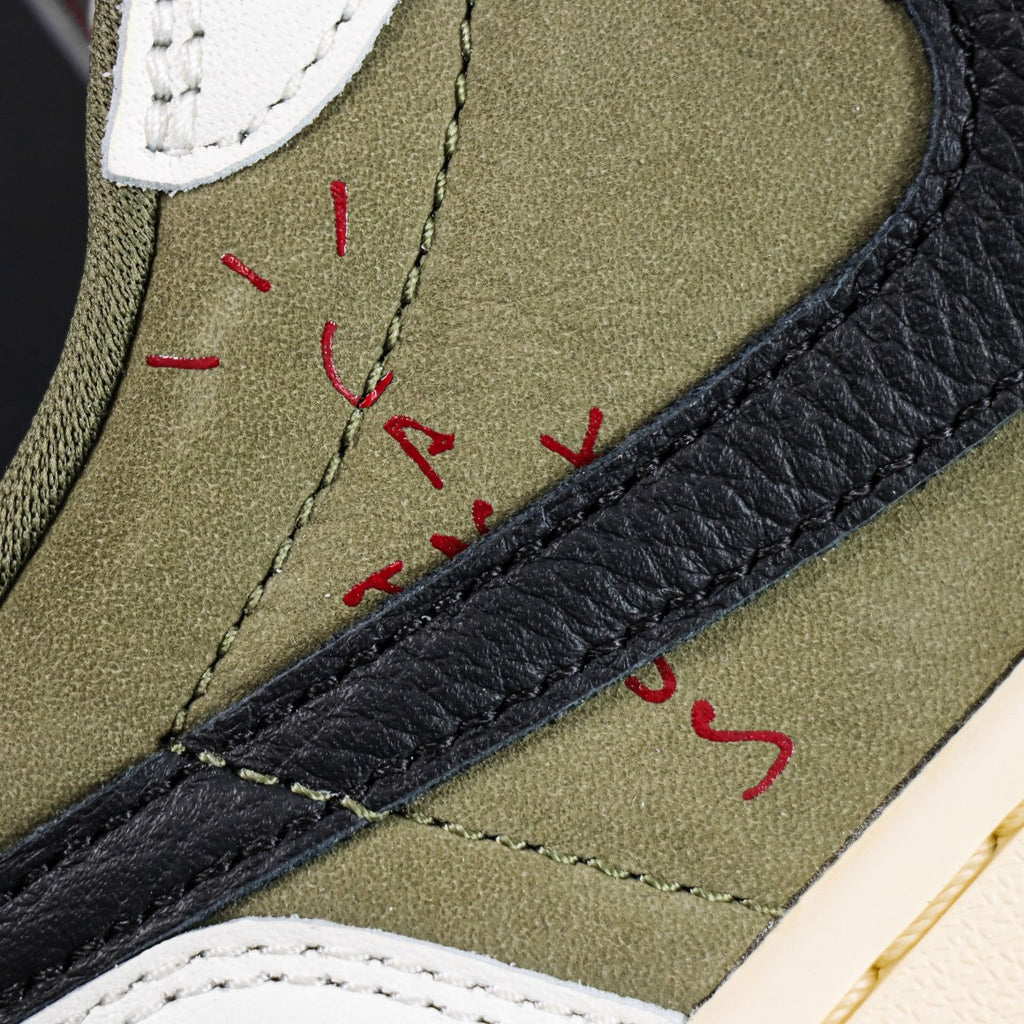 Travis Scott x Air Jordan 1 Low  "Medium Olive"