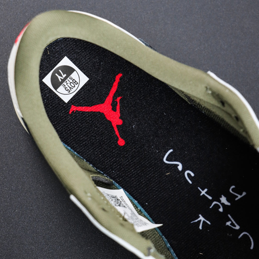Travis Scott x Air Jordan 1 Low  "Medium Olive"