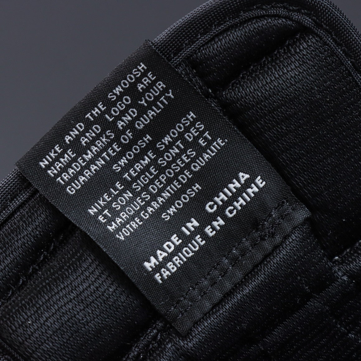 Travis Scott x Air Jordan 1 Low "Medium Olive"