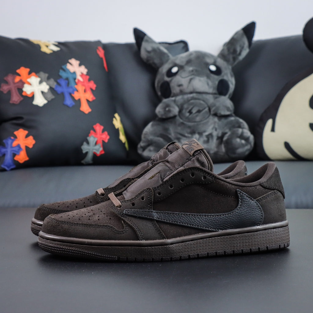 Travis Scott x Air Jordan 1 Low  "Velvet Brown"