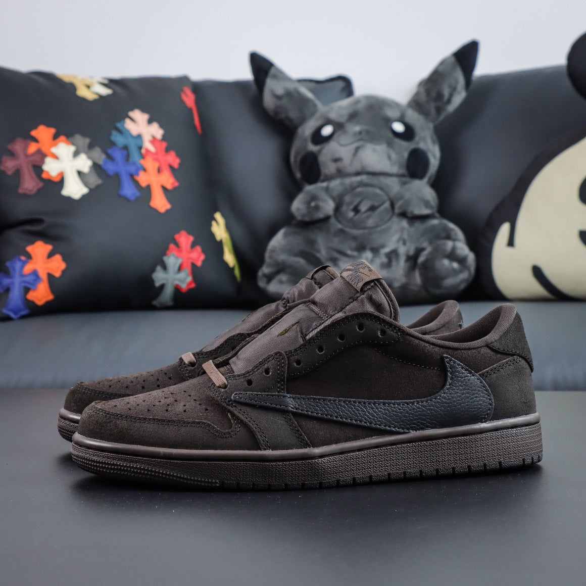 Travis Scott x Air Jordan 1 Low  "Velvet Brown"